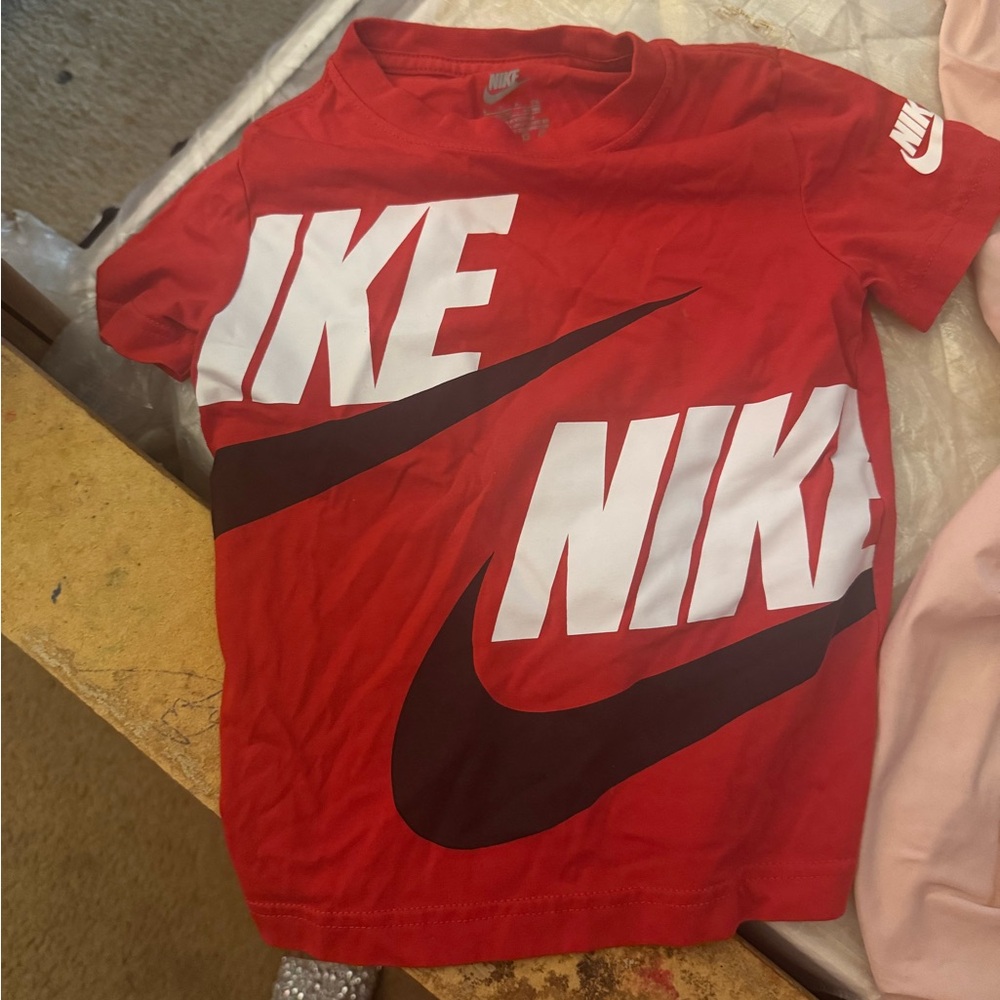 Nike Red and White Short Sleeve Tee